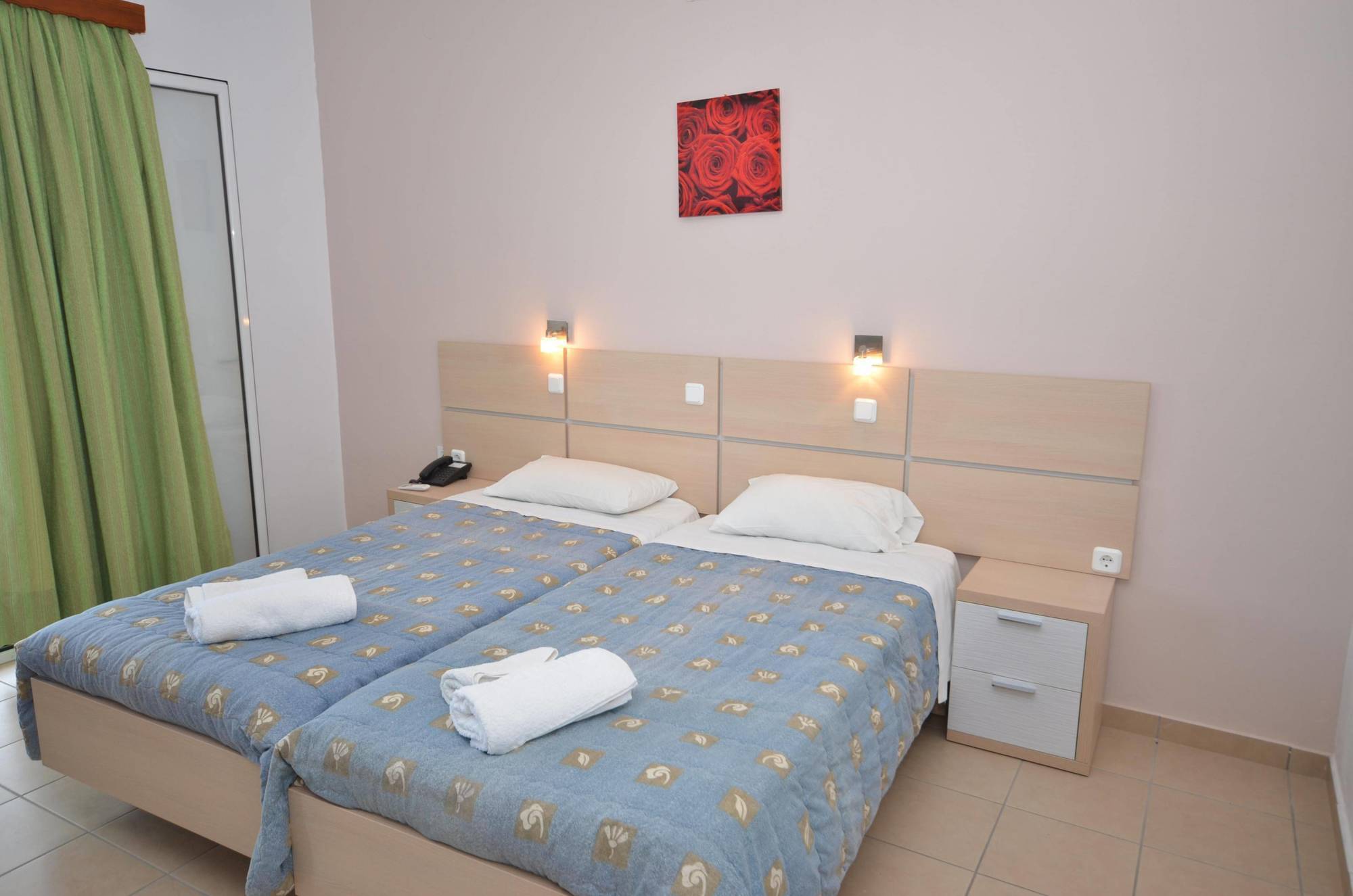 Paradiso Apartments إيبسوس المظهر الخارجي الصورة